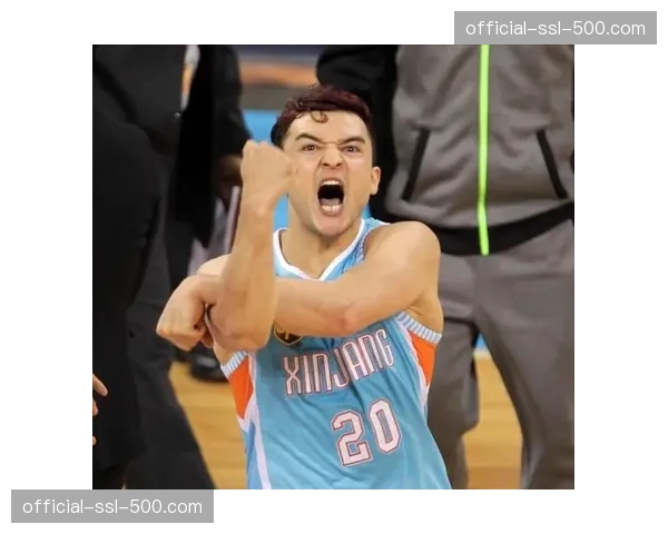 同曦队主教练西热力江因累计技犯达标，自动停赛一场