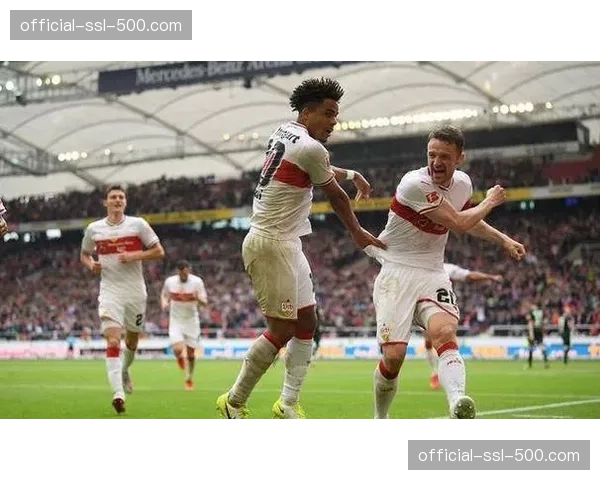 半场战报：斯图加特1-0领先海登海姆，弗里希低射破门