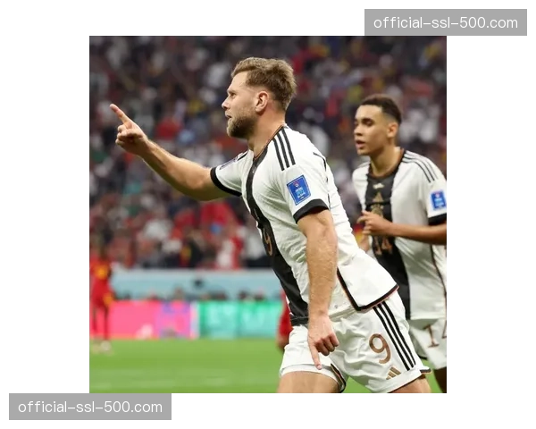 从“浪射”到高效：通讯记录菲尔克鲁格在多特蒙德的射术进化之路